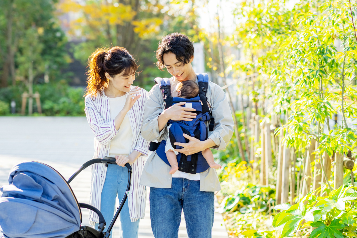 オンライン相談を行う男性